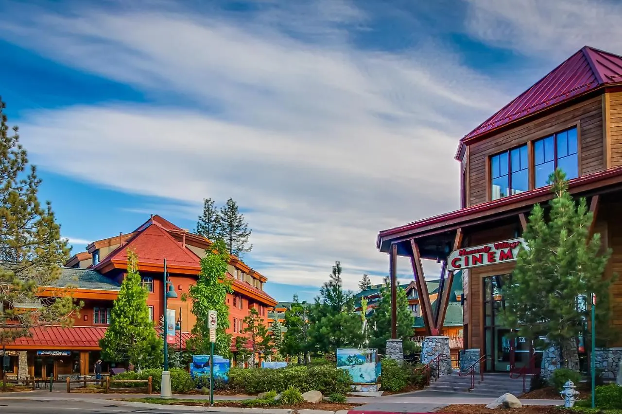 The Lazy Golden Cabin Саус Лэйк Тахо США